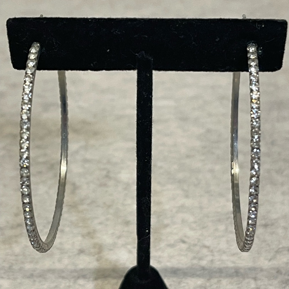 Silver Crystal Hoop Earrings 💕